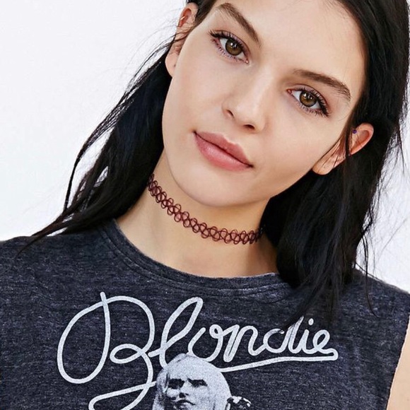 🌺 SET OF 2 🌸 Urban Outfitters tattoo chokers - Picture 2 of 5